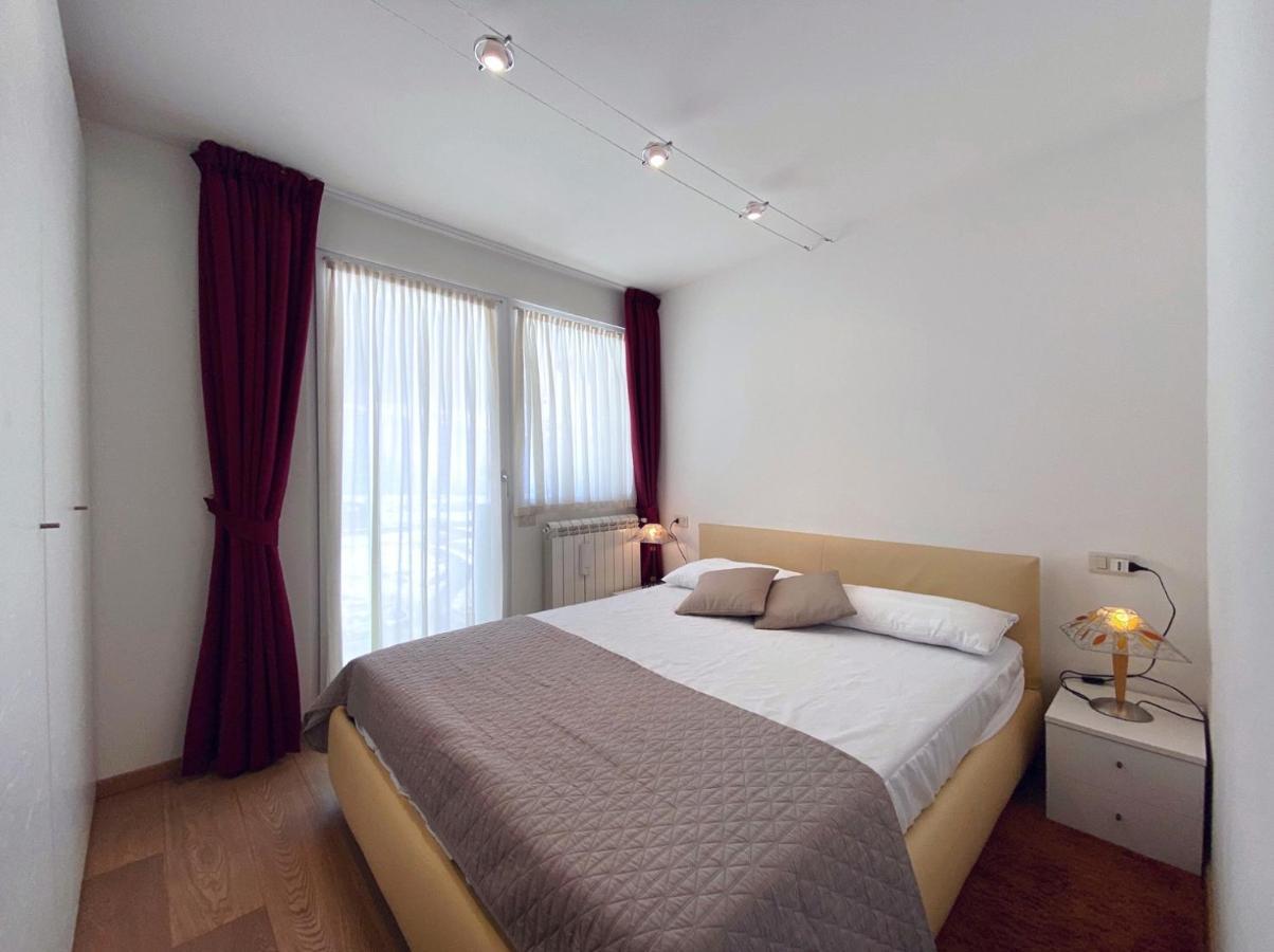 Apartamento Bilocale Enjoy Temù Exterior foto