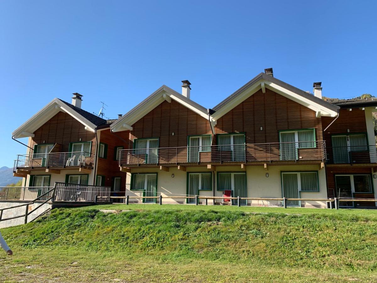Apartamento Bilocale Enjoy Temù Exterior foto